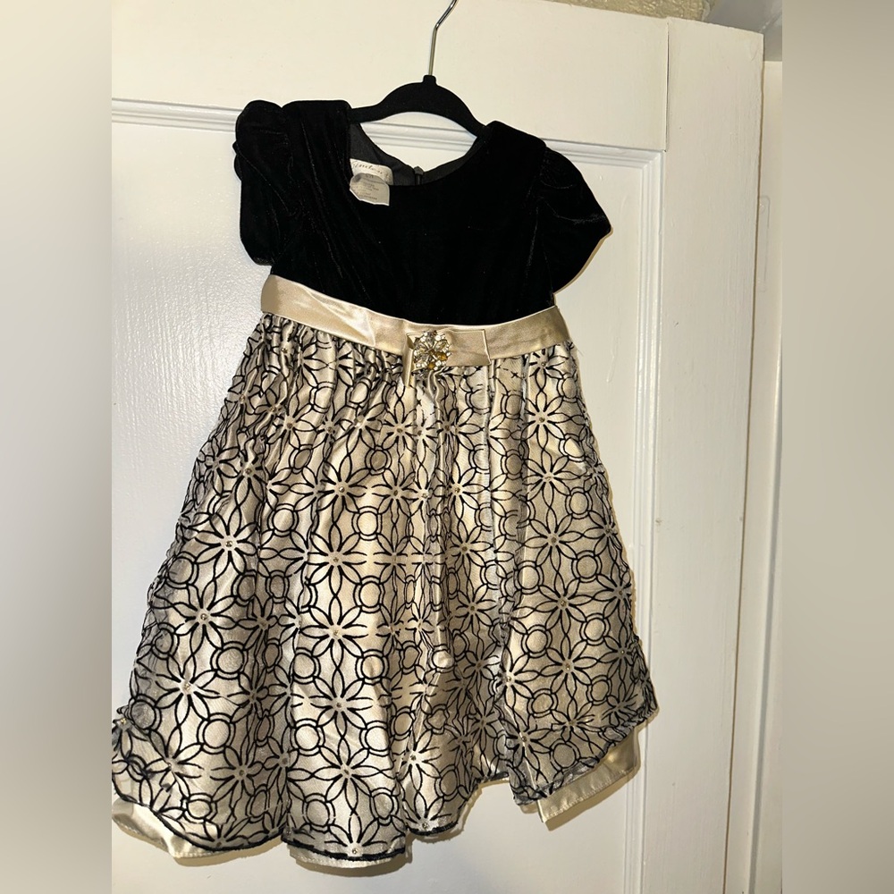 Elegant Black and Gold Floral Dress